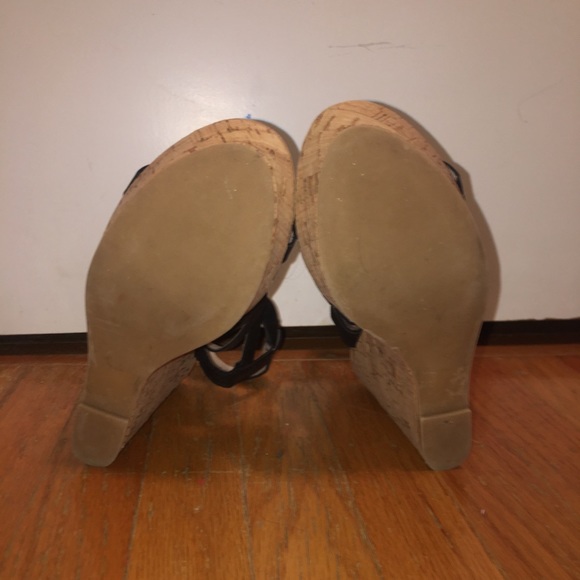 Steve Madden Gladiator Gild Accent Cork Wedges - Picture 5 of 7
